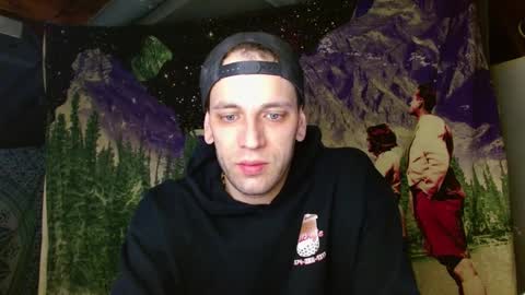 cguffey2284 online show from 01/23/25, 07:54