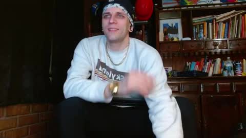 cguffey2284 online show from 03/01/25, 03:10