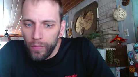 cguffey2284 online show from 02/13/26, 07:54