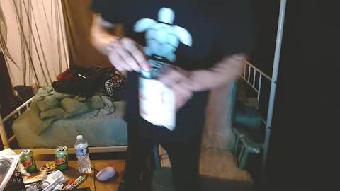 Snapshot of cguffey2284 chatting on 03/22/26, 09:02 cguffey2284 online show from 03/22/26, 09:02