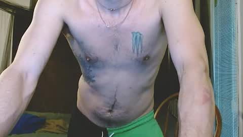 Snapshot of cguffey2284 chatting on 03/26/26, 10:15 cguffey2284 online show from 03/26/26, 10:15