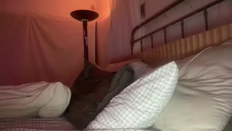 Kpapi online show from 12/22/25, 09:39