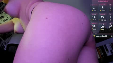 Snapshot of chabela_ chatting on 12/01/24, 11:04 Isa online show from 12/01/24, 11:04