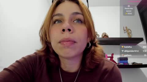 Snapshot of chabela_ chatting on 12/16/24, 03:51 Isa online show from 12/16/24, 03:51