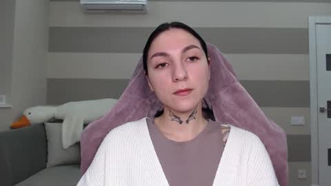 Kate online show from 02/21/25, 07:12