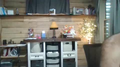 Snapshot of chadmichaell chatting on 04/12/26, 11:43 chadmichaell online show from 04/12/26, 11:43