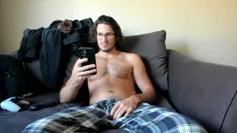 Lydong online show from 02/15/26, 10:39