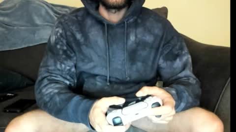 Snapshot of chadpowerz chatting on 03/08/26, 07:45 Lydong online show from 03/08/26, 07:45