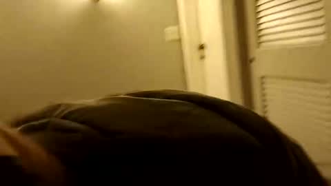 chadr1616 online show from 10/16/25, 11:33