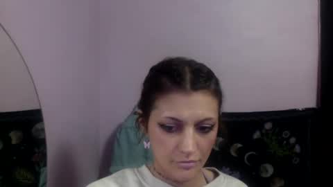 Snapshot of chaicutie chatting on 04/19/26, 04:39 chaia online show from 04/19/26, 04:39