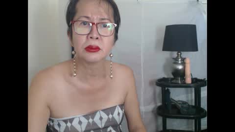 Snapshot of champaka123 chatting on 01/06/25, 09:19 champaka online show from 01/06/25, 09:19