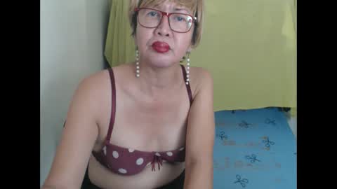 Snapshot of champaka123 chatting on 02/19/25, 10:45 champaka online show from 02/19/25, 10:45