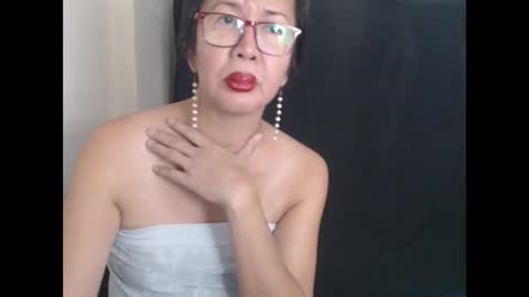 Snapshot of champaka123 chatting on 02/25/25, 03:20 champaka online show from 02/25/25, 03:20