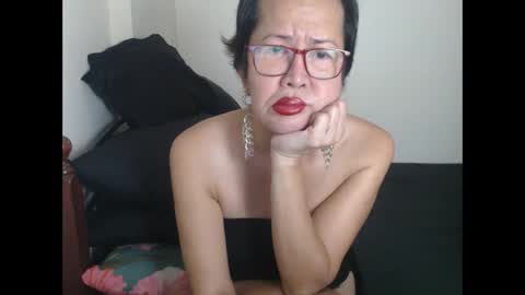 Snapshot of champaka123 chatting on 03/11/25, 02:54 champaka online show from 03/11/25, 02:54