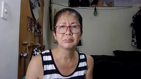 Snapshot of champaka123 chatting on 09/22/25, 05:53 champaka online show from 09/22/25, 05:53