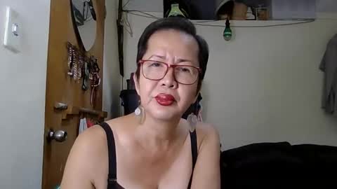 Snapshot of champaka123 chatting on 09/30/25, 11:10 champaka online show from 09/30/25, 11:10