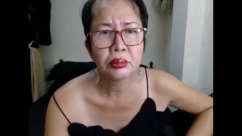 Snapshot of champaka123 chatting on 10/22/25, 02:12 champaka online show from 10/22/25, 02:12