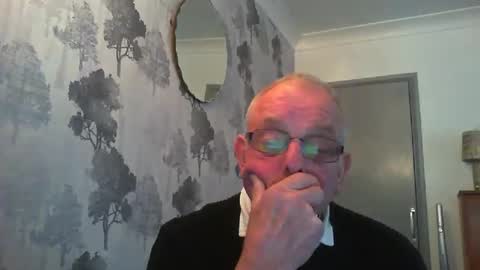 Snapshot of champers37 chatting on 01/06/25, 11:40 Champers online show from 01/06/25, 11:40