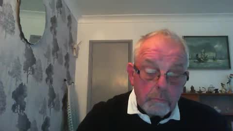 Snapshot of champers37 chatting on 01/06/25, 02:58 Champers online show from 01/06/25, 02:58