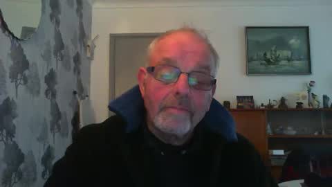 Snapshot of champers37 chatting on 01/20/25, 03:28 Champers online show from 01/20/25, 03:28
