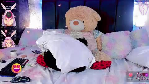 Snapshot of chandosa_sex chatting on 05/10/26, 02:17 pamela online show from 05/10/26, 02:17