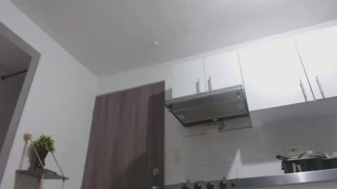 Snapshot of chaneel_ chatting on 04/04/26, 09:29 Chanel M. online show from 04/04/26, 09:29