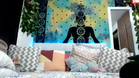Snapshot of chaneel_ chatting on 07/11/26, 04:04 Chanel M. online show from 07/11/26, 04:04