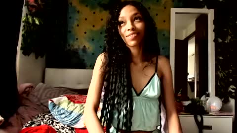 Snapshot of chaneel_ chatting on 08/03/26, 03:16 Chanel M. online show from 08/03/26, 03:16
