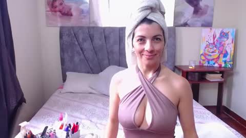 Snapshot of chanel_joliee chatting on 04/25/26, 03:09 chanel online show from 04/25/26, 03:09