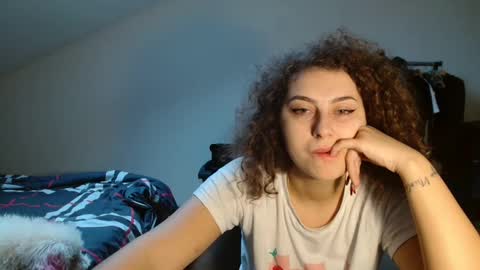 Stephanieblisss online show from 01/10/25, 10:17