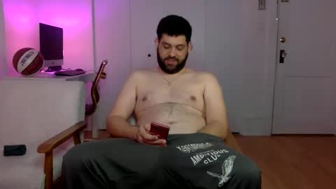 Snapshot of change340 chatting on 03/06/26, 01:35 TATS AND TANNED online show from 03/06/26, 01:35