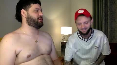 Snapshot of change340 chatting on 04/04/26, 01:37 TATS AND TANNED online show from 04/04/26, 01:37