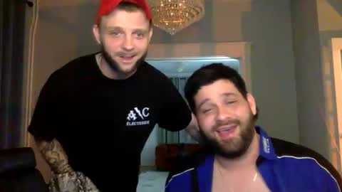 Snapshot of change340 chatting on 04/10/26, 01:22 TATS AND TANNED online show from 04/10/26, 01:22