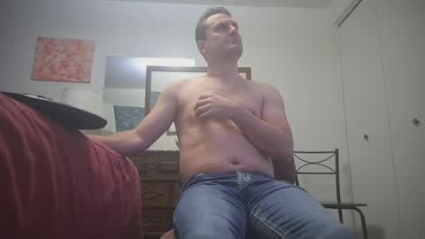 Snapshot of changej chatting on 01/13/25, 06:16 changej online show from 01/13/25, 06:16