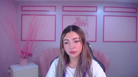 channel_blonde_a online show from 01/11/25, 04:46