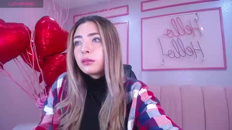 Snapshot of channel_blonde_a chatting on 02/12/25, 04:33 channel_blonde_a online show from 02/12/25, 04:33