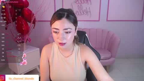 channel_blonde_a online show from 02/24/25, 05:09