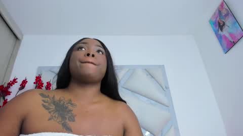 Snapshot of channel_boobs2 chatting on 03/11/25, 05:27 Maria C   follow my new page online show from 03/11/25, 05:27