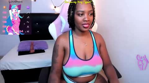 Snapshot of channel_brunette chatting on 01/25/25, 06:57 Chanel online show from 01/25/25, 06:57