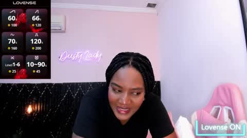 Snapshot of channel_brunette chatting on 09/16/25, 07:15 Chanel online show from 09/16/25, 07:15