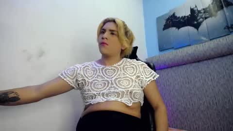 Snapshot of channel_exotic chatting on 03/29/26, 04:34 CHANNEL online show from 03/29/26, 04:34
