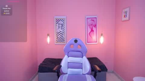 Snapshot of channtal_x chatting on 03/11/26, 08:26 PVT 6TK 10PM - 6AM online show from 03/11/26, 08:26