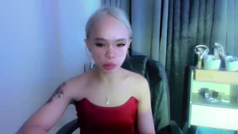 chantal_fuck online show from 12/14/25, 12:54