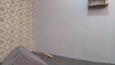 Raquel  online show from 01/31/25, 12:18