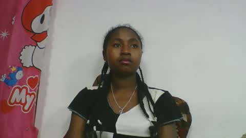 Snapshot of chantale483461 chatting on 04/29/26, 06:06 chantale483461 online show from 04/29/26, 06:06