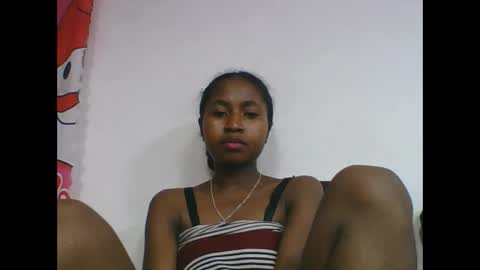 Snapshot of chantale483461 chatting on 05/05/26, 05:21 chantale483461 online show from 05/05/26, 05:21