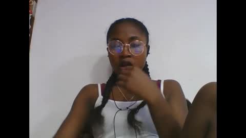 Snapshot of chantale483461 chatting on 05/12/26, 06:10 chantale483461 online show from 05/12/26, 06:10