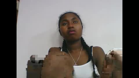 Snapshot of chantale483461 chatting on 05/13/26, 06:22 chantale483461 online show from 05/13/26, 06:22