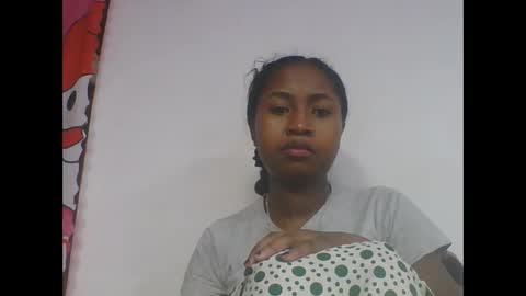 Snapshot of chantale483461 chatting on 05/27/26, 05:15 chantale483461 online show from 05/27/26, 05:15