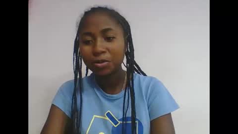 Snapshot of chantale483461 chatting on 05/31/26, 06:20 chantale483461 online show from 05/31/26, 06:20